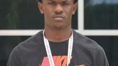 2025 five-star wide receiver from Ackerman