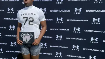 Three-star 2025 Offensive Tackle Calleb Harris from Fort Lauderdale