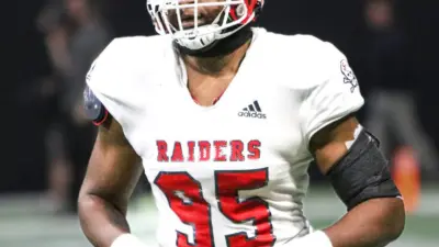 2025 five-star DL Elijah Griffin from Savannah
