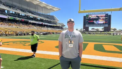Three-star 2025 Offensive Tackle Logan Schram from Boerne