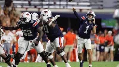 Auburn quarterback Payton Thorne (1) throws against Vanderbilt during the third quarter at FirstBank Stadium in Nashville