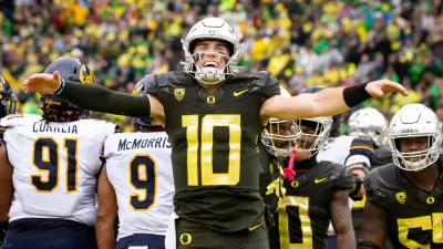 Oregon quarterback Bo Nix celebrates a touchdown as the No. 6 Oregon Ducks host California Saturday