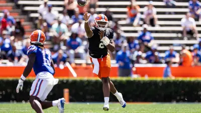 Florida Gators quarterback DJ Lagway (2) throws the ball during the second half at the Orange and Blue spring football game at Steve Spurrier Field at Ben Hill Griffin Stadium in Gainesville