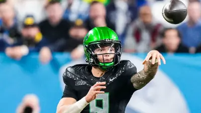 Oregon Ducks quarterback Dillon Gabriel (8) throws a pass Saturday