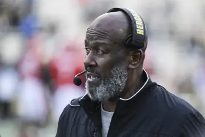 Mike Locksley