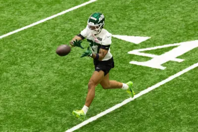 May 9, 2025; Florham Park, NJ, USA; New York Jets rookie safety Malachi Moore (27) makes a catch during the minicamp at Atlantic Health Jets Training Center
